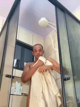 Cam4 Live Porn of renato1880
