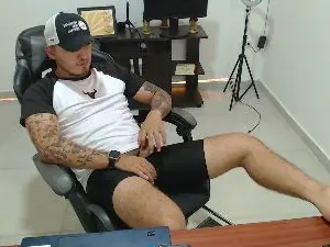 Cam4 Nude Webcam of Thiago_420_