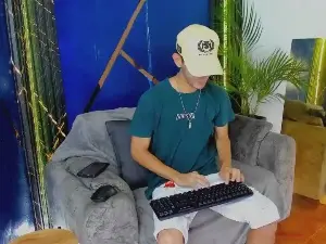 Cam4 Free Live Porn of sexy_hairy1