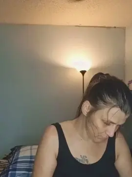 Cam4 Watch Live Sex Cams of jealousjessalyn