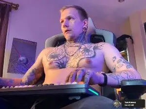Cam4 Live Sex Cam of paul_razor