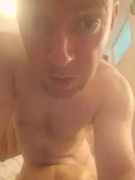 Cam4 Live Sex of Rayke32