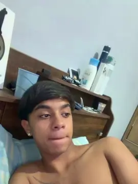 Cam4 Nude Webcam of gusztaa