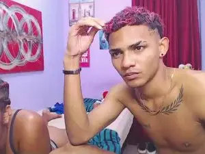 Cam4 Best Webcam of black_twinkss