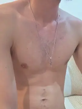 Cam4 Free Live Porn of VitorGamerXXX