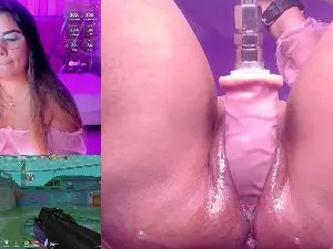 Cam4 Adult Webcam of HoneyBoo_