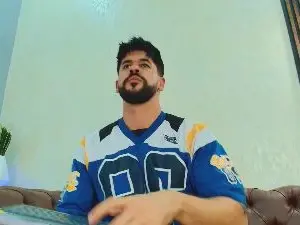 Cam4 Watch Live Sex Cams of Petesevanss