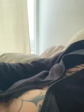 Cam4 Live Porn of mario3193