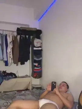 Cam4 Watch Live Sex Cams of Zach1831