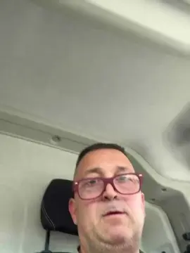 Cam4 Live Porn of fbigolo1