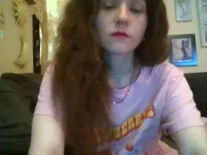 Cam4 Live Porn of QueenCrimson