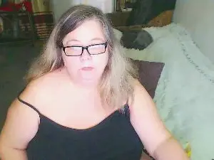Cam4 Live Sex Cam of tvikssweetco
