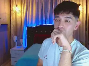 Cam4 Free Live Porn of stone_axel