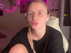 Cam4 Sex Chat of BlazingBlonde