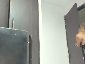 Cam4 Watch Live Sex Cams of indiraachannell