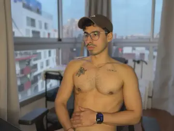 Cam4 Best Webcam of josephcouput