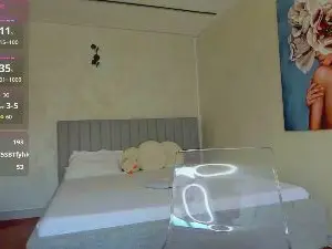 Cam4 Live Sex Cam of SelenaReeves