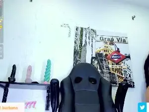 Cam4 Free Live Porn of crystal_burbano