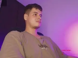 Cam4 Adult Video Chat of matt_reinold1