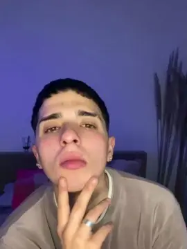 Cam4 Private Sex Chat of Thomikaty98