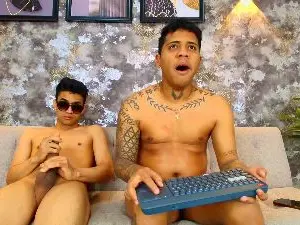 Cam4 Sex Cam of Julian_and_Axel