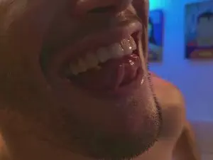 Cam4 Live Porn of Axelfairchaild