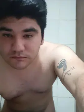Cam4 Private Sex Chat of Adritoledo