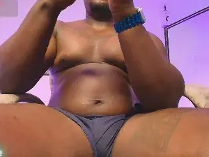 Cam4 Nude Webcam of Johnstrong_