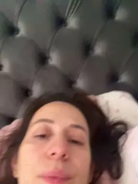 Cam4 Free Live Porn of renattabigboobs