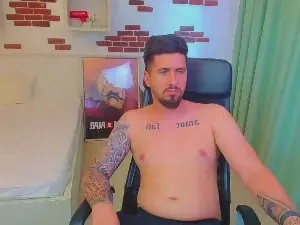 Cam4 Adult Webcam of LoganStroud
