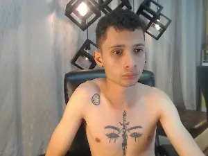 Cam4 Nude Webcam of LucassSmithh