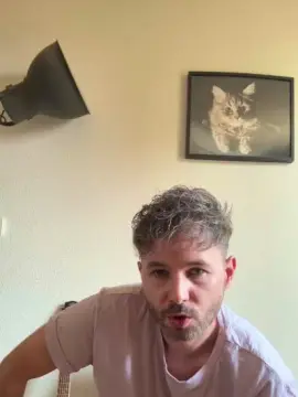 Cam4 Sex Cam of JOEY2604
