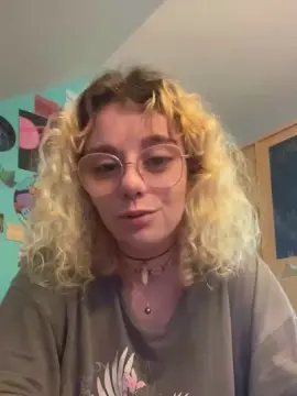Cam4 Free Porn Cam of Emy_2002