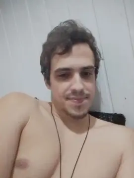 Cam4 Live Porn of MauroMartins