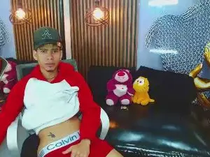Cam4 Free Porn Cam of SkinnycuteAlyer