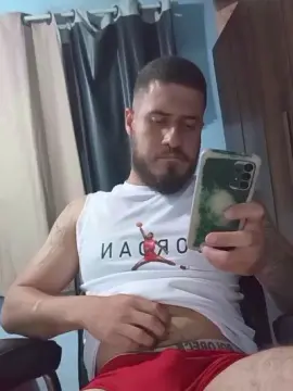 Cam4 Live Sex Cam of polaco061