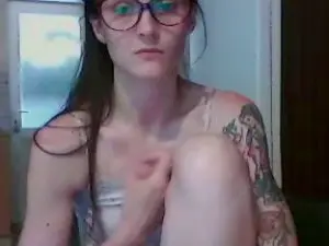 Cam4 Live Sex Cam of KiaraLewis