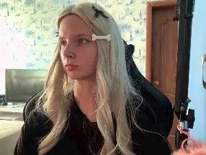Cam4 Live Sex of LouisLoewe