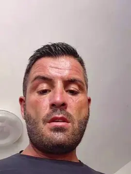 Cam4 Live Sex of Kingbull1900