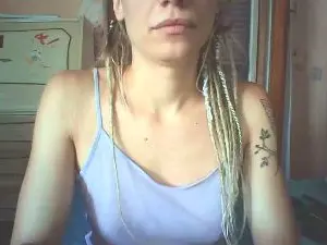 Cam4 Watch Live Sex Cams of Miss_DawyRouge