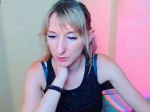 Cam4 Private Sex Chat of LillyBluee