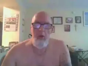 Cam4 Live Porn of TINYCOCK1956