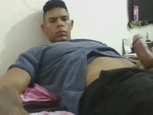 Cam4 Free Porn Cam of latinoxxl22cm