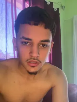 Cam4 Nude Webcam of Ravel55