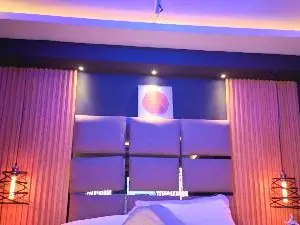 Cam4 Live Porn of LauRoberts