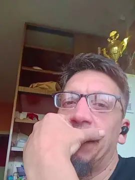 Cam4 Live Porn of diego4477