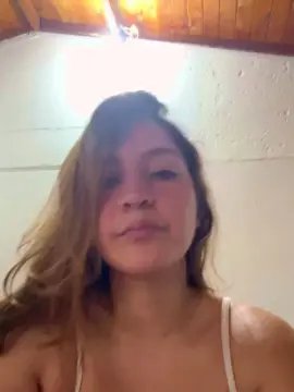 Cam4 Live Sex of cora_2801
