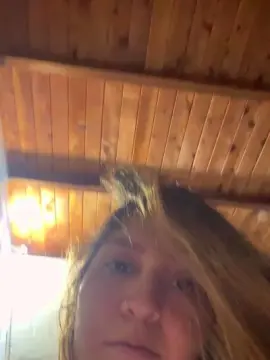 Cam4 Free Porn Cam of cora_2801