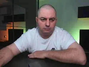 Cam4 Live Porn of DravenPeak