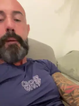 Cam4 Live Sex Cam of Solitarywolf